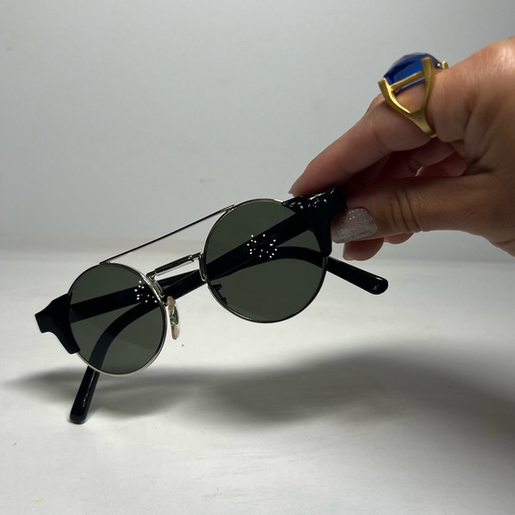 Retro Linda Farrow of London Round Sunglasses - Picture 2 of 6